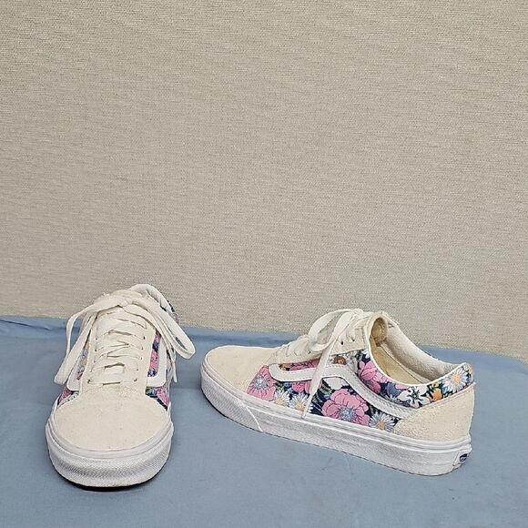 Vans Shoes - VANS OLD SKOOL FLORAL PRINT SNEAKERS BFPM-07-107